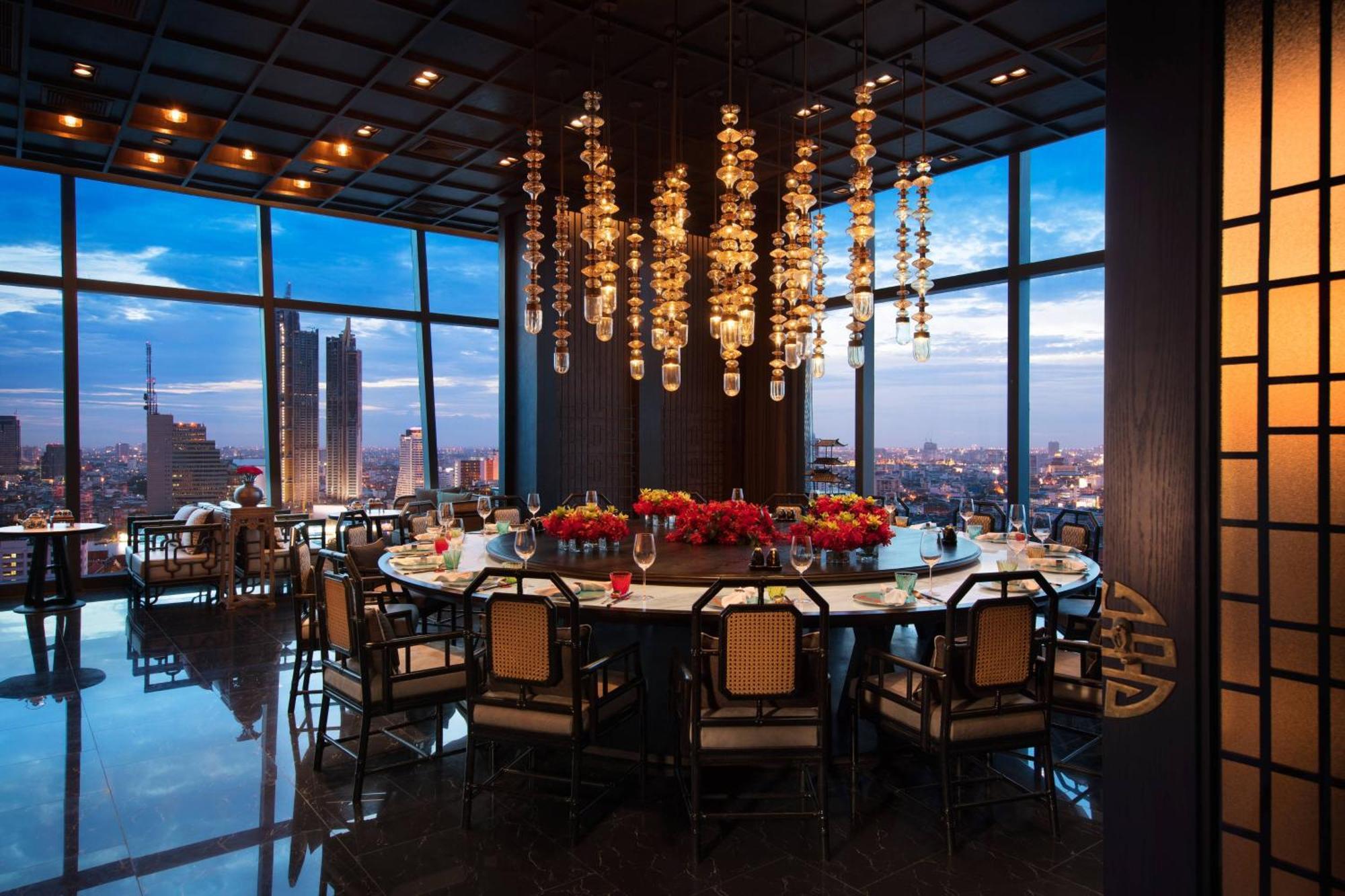 Bangkok Marriott Hotel The Surawongse Zewnętrze zdjęcie The dining room at the restaurant